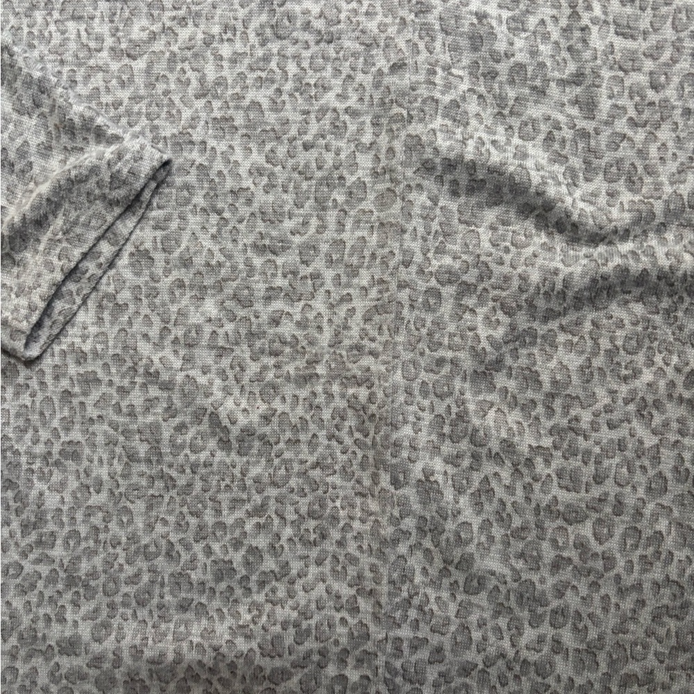 Banana Republic Gray Cowl Neck Sweater - Picture 3 of 4